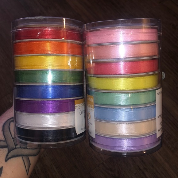 Ribbons - Picture 2 of 5